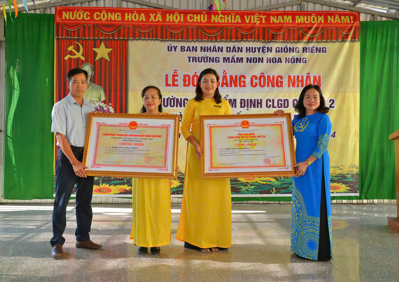 Trường Mầm Non Hoa Hồng được Công Nhận Đạt Chuẩn Quốc Gia